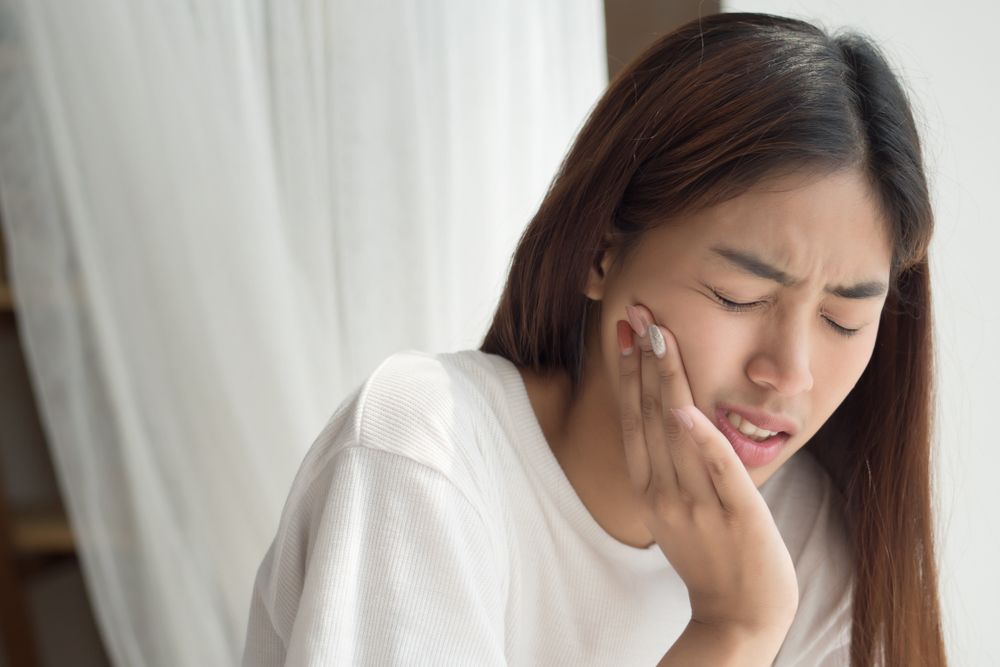 Beißende Zunge macht schlechte Laune? Schnelle Heilung auf diese Weise!
