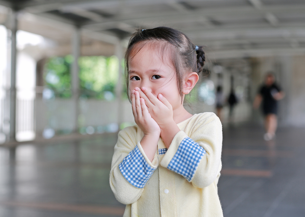 어린이 입냄새의 9가지 원인과 극복 방법