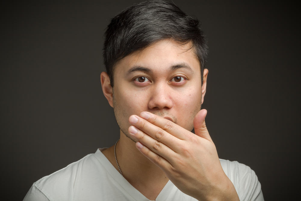 7 schnelle Möglichkeiten, Mundgeruch beim Fasten loszuwerden