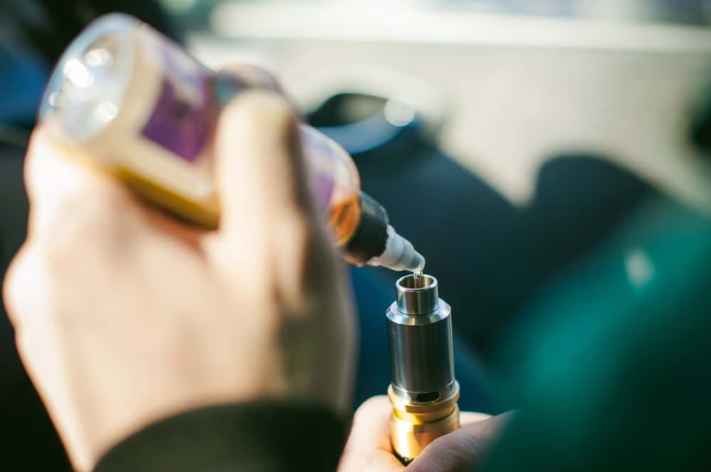 건강을 손상시키는 액체 전자담배의 위험한 성분 목록