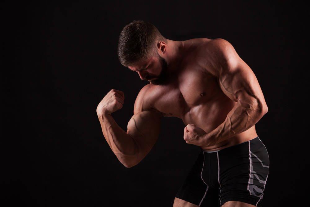 팔 근육을 증가시키는 4가지 간단한 운동