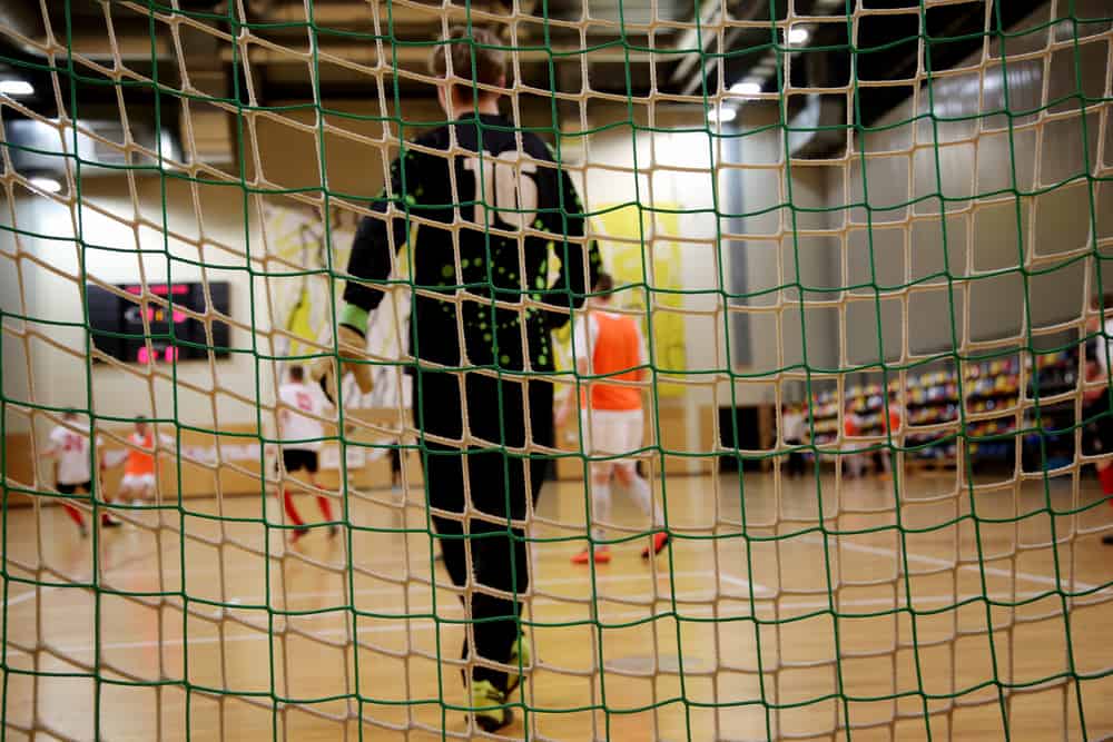 6 Futsal keepersuitrusting die tijdens wedstrijden moet worden gebruikt om blessures te voorkomen