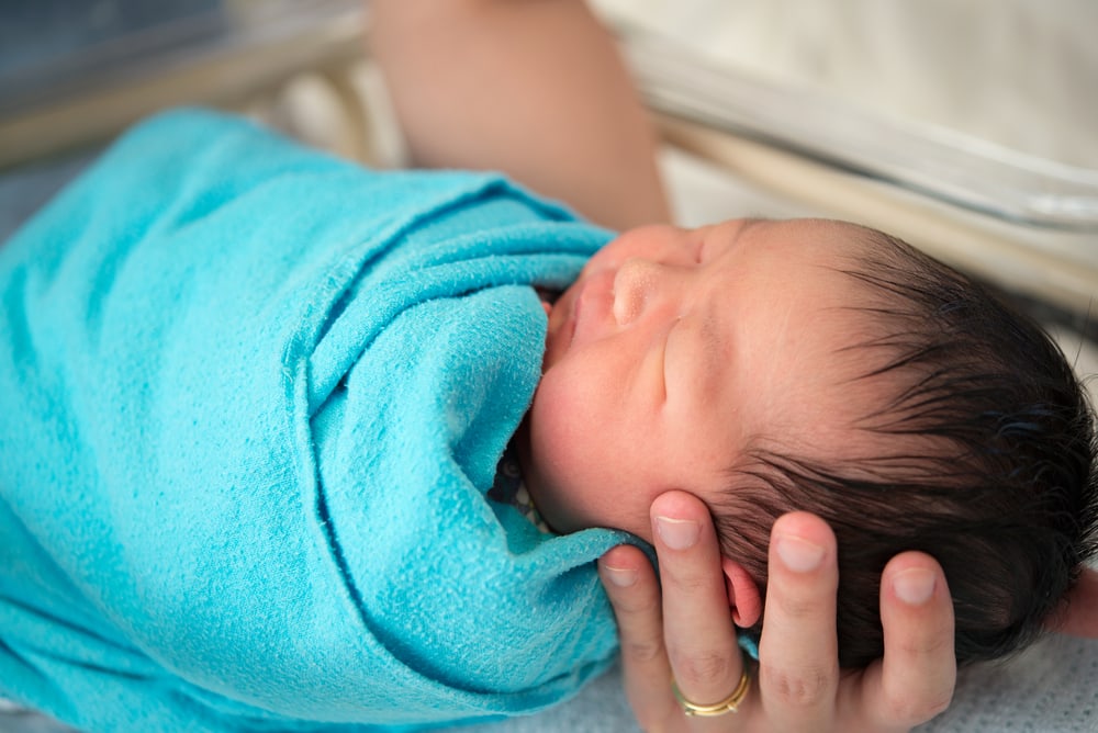 큰 아기를 낳기 : 위험과 예방 방법