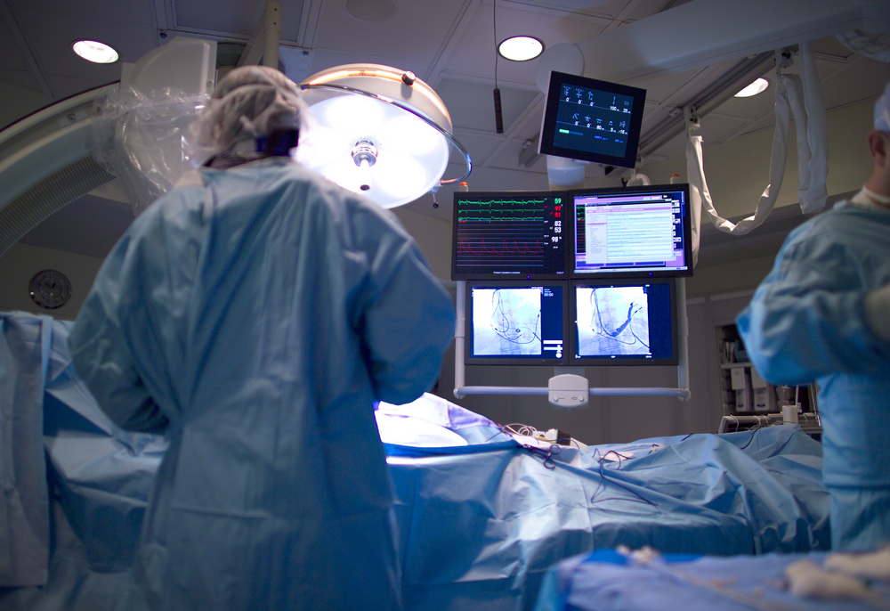 Понимание процедур и рисков хирургии дырявого сердца