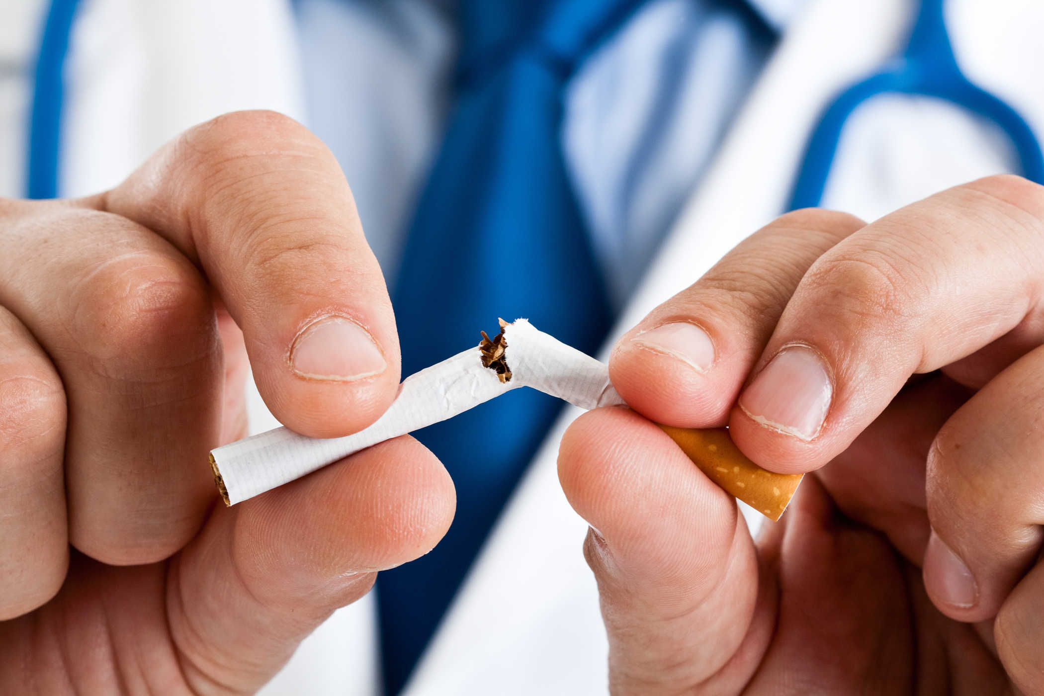 니코틴 중독: 왜 발생하고 어떻게 극복합니까?