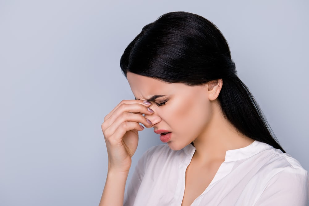눈 뒤쪽 통증의 9가지 원인