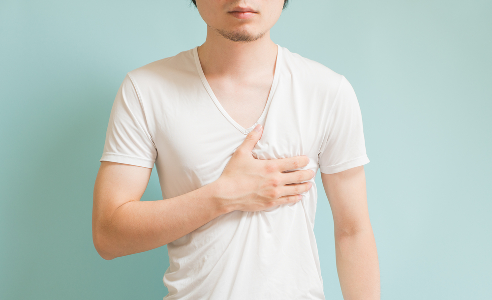 Warum können Klumpen in der Brust von Männern auftreten?