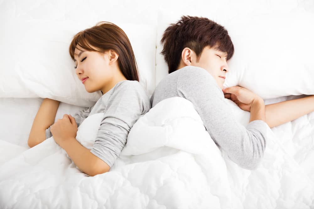 4 Kelonan-Positionen, die Sie unbedingt ausprobieren sollten, wenn Sie mit Ihrem Partner schlafen