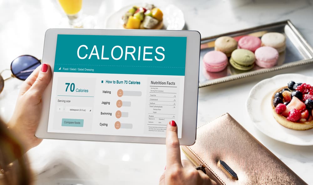 체중을 늘리려면 몇 칼로리가 필요합니까?