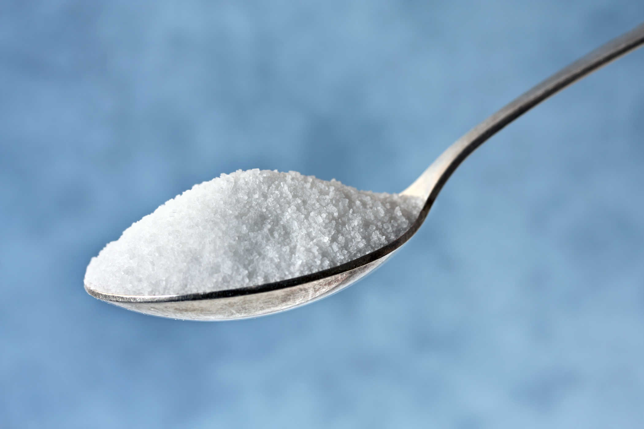 하루에 섭취할 수 있는 설탕, 소금, 지방의 한계는 무엇입니까?