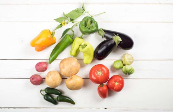 Dessa typer av grönsaker sägs utlösa inflammation, bluff eller fakta?