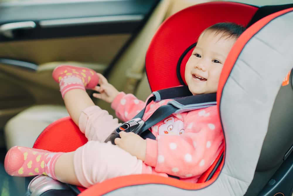 4 tipos de opciones de asientos para bebés seguras y cómodas