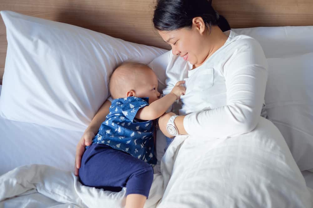 모유 수유 엄마의 10가지 문제와 이를 극복하는 올바른 방법