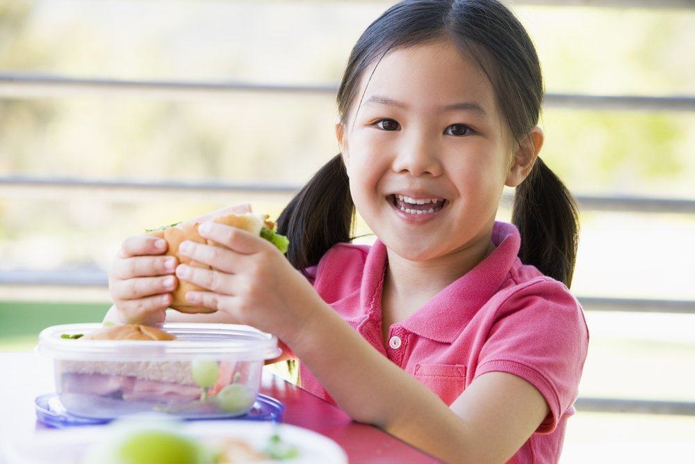 취학 연령 아동(6-9세)을 위한 충분한 일일 영양 요구량 안내